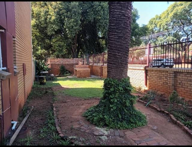 2 BEDROOM APARTMENT FOR SALE IN PRETORIA GARDENS
